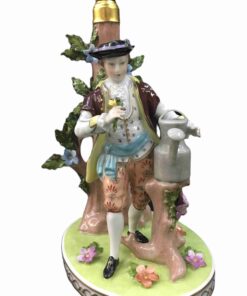 Βάση φωτιστικού από πορσελάνη Β11534 με φιγούρα Dresden